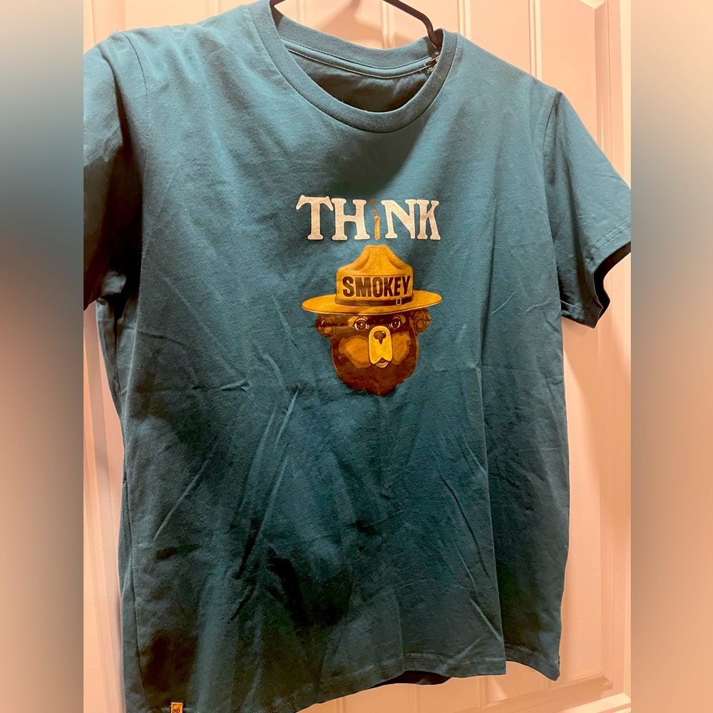 Ten Tree Short Sleeve Smokey the Bear shirt